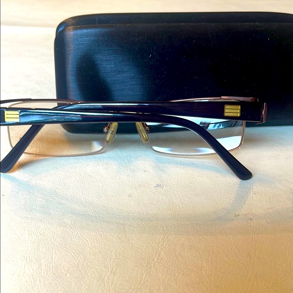 Elegant Brown Rectangular Glasses - image 3